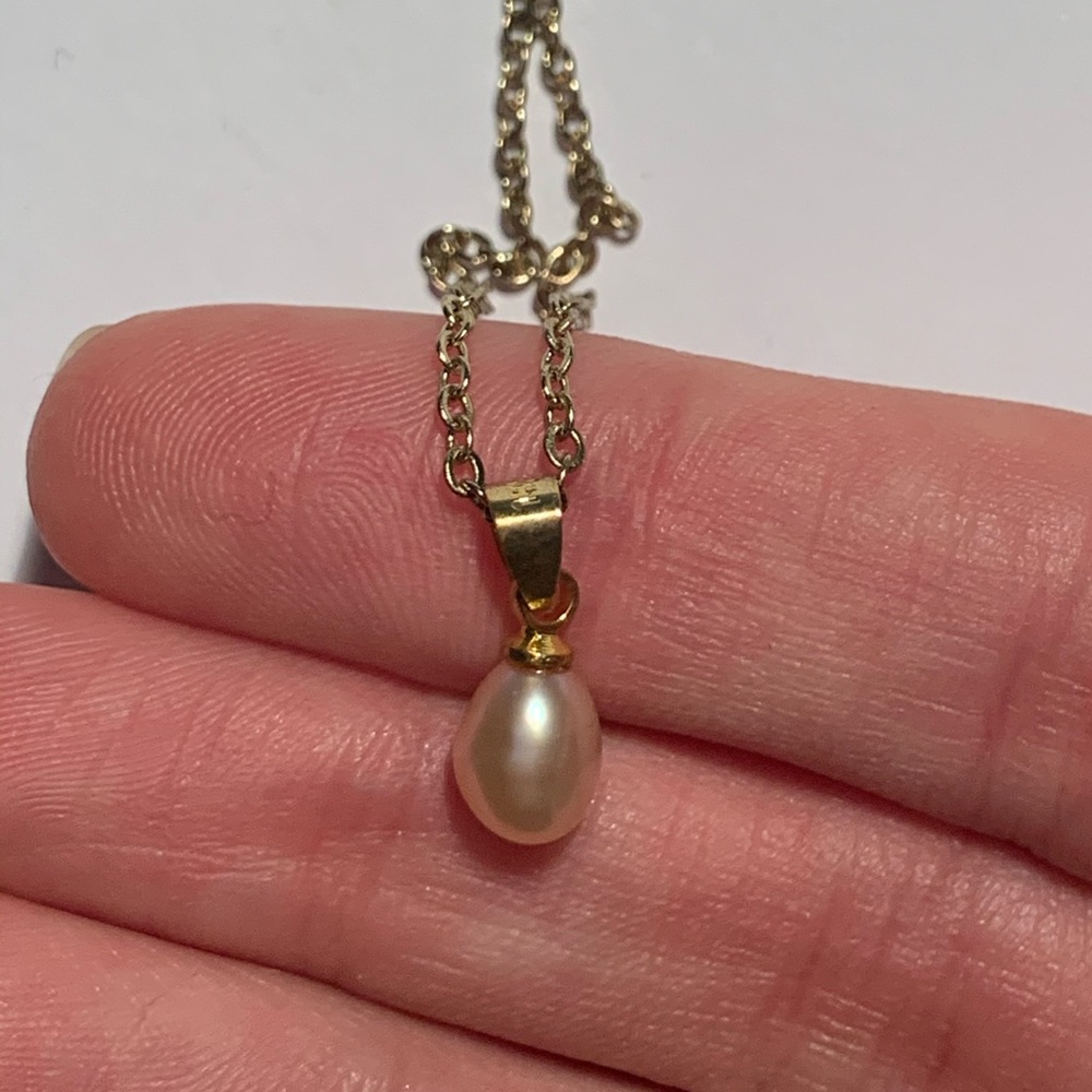 Pink Pearl Necklace